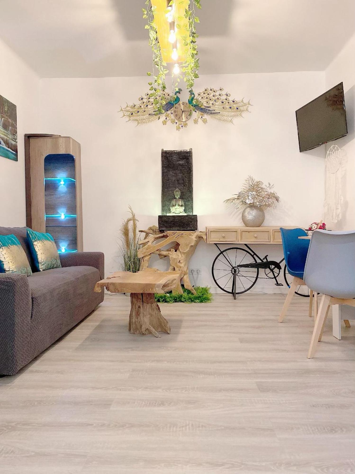 Et Moderne De Apartment L'Hay-les-Roses